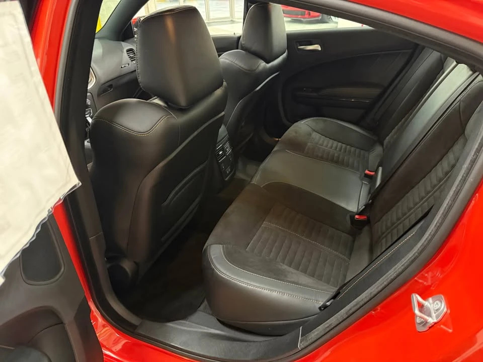 2017 Dodge Charger SRT & 392 7th Gen - Image 7 of 15