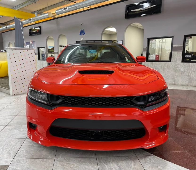 2017 Dodge Charger SRT & 392 7th Gen - Image 2 of 15