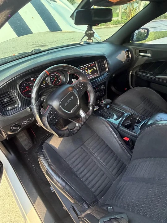 2017 Dodge Charger SRT & 392 7th Gen - Image 3 of 6
