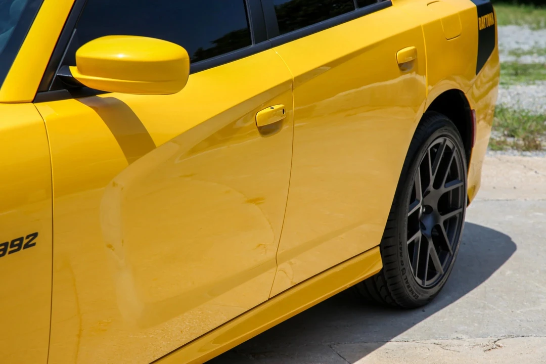 2017 Dodge Charger SRT Hellcat 7th Gen - Image 17 of 31