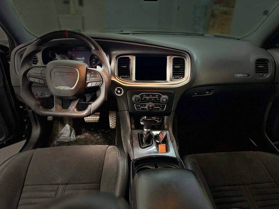2017 Dodge Charger 7th Gen - Image 10 of 12