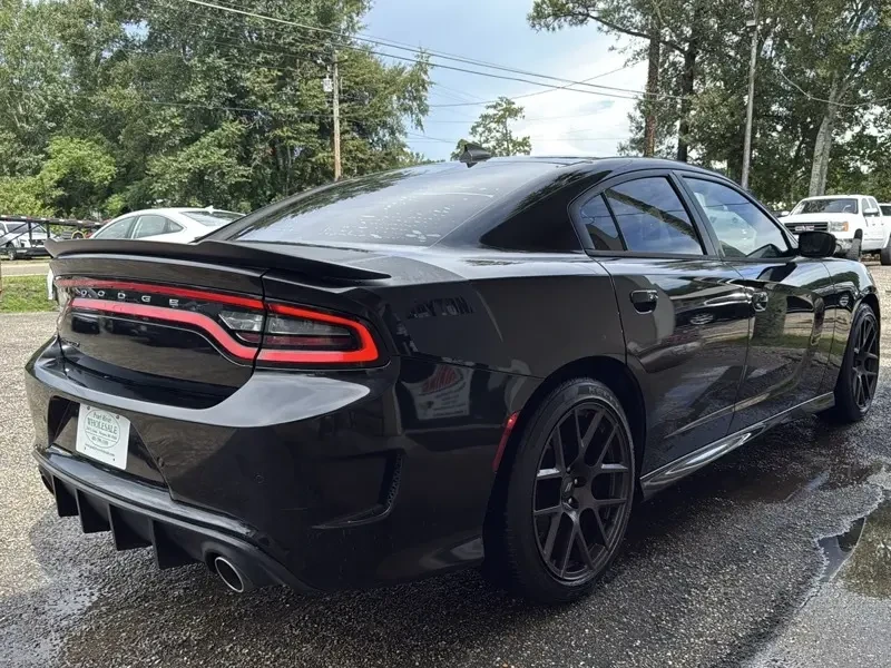 2017 Dodge Charger SRT Hellcat 7th Gen - Image 7 of 15