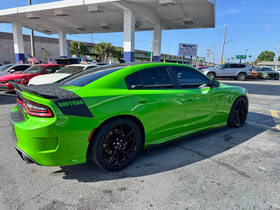 2017 Dodge Charger SRT & 392 7th Gen - Image 7 of 13