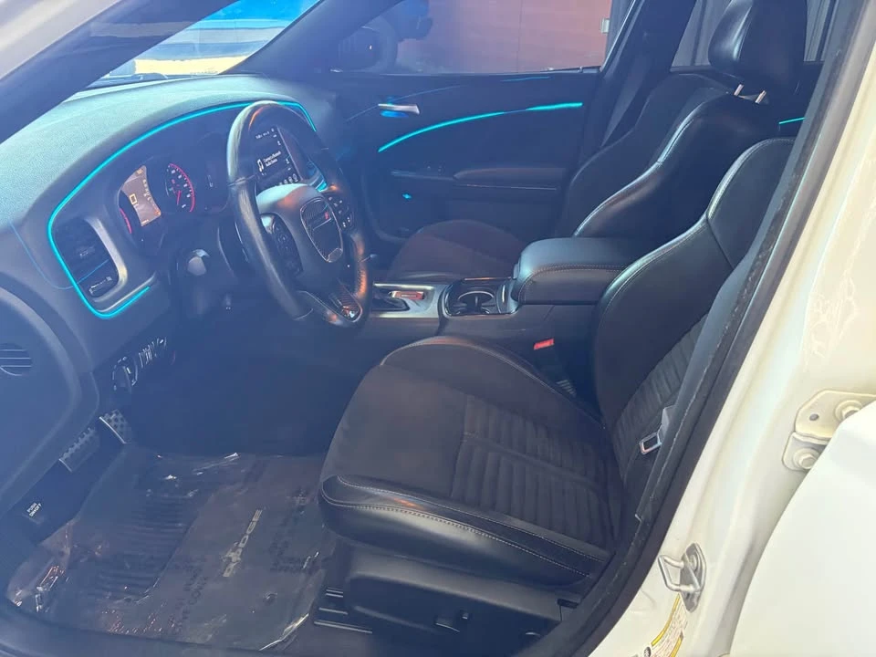 2017 Dodge Charger - Image 5 of 14