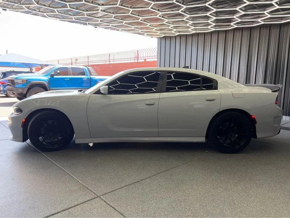 2017 Dodge Charger - Image 11 of 14