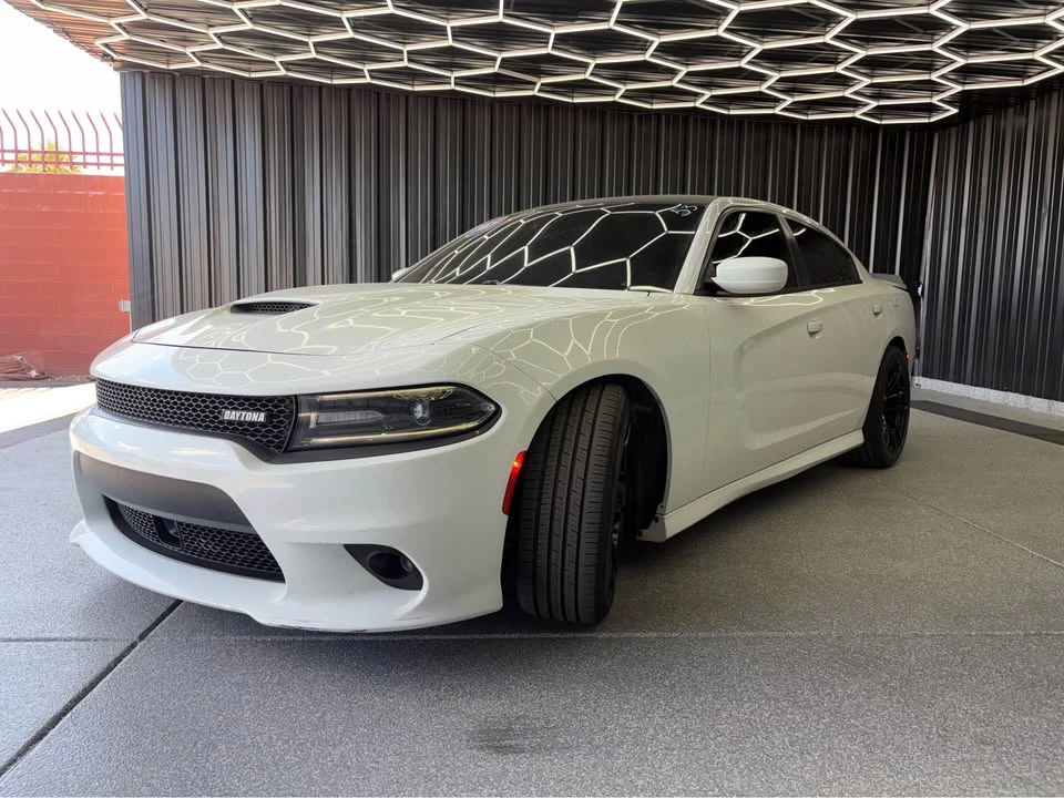 2017 Dodge Charger - Image 12 of 14