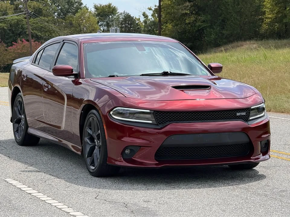 2017 Dodge Charger 7th Gen - Image 2 of 15