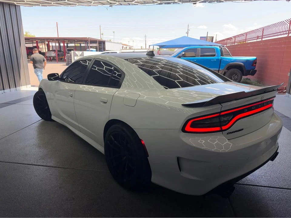2017 Dodge Charger - Image 9 of 12