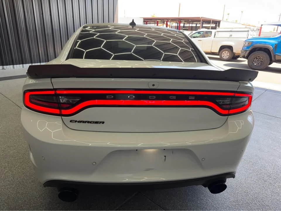 2017 Dodge Charger - Image 8 of 12