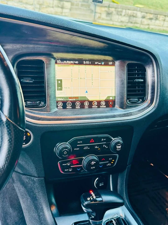 2017 Dodge Charger 7th Gen - Image 12 of 20