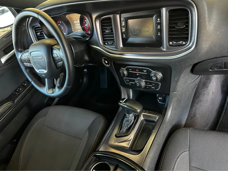 2017 Dodge Charger 7th Gen - Image 9 of 11