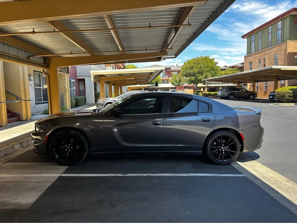 2017 Dodge Charger 7th Gen - Image 6 of 11