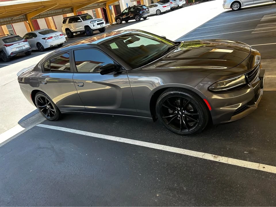 2017 Dodge Charger 7th Gen - Image 3 of 11