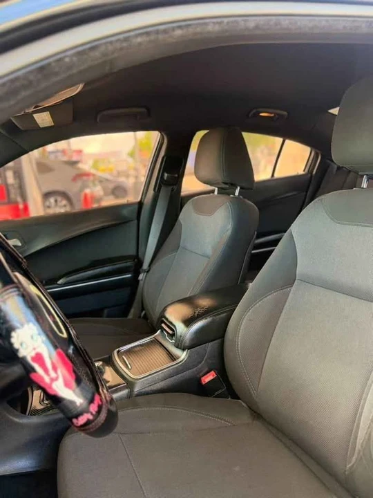 2017 Dodge Charger 7th Gen - Image 7 of 10