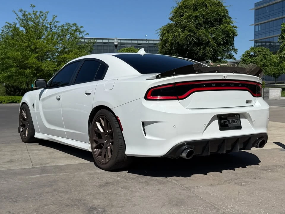 2017 Dodge Charger SRT Hellcat 7th Gen - Image 8 of 19