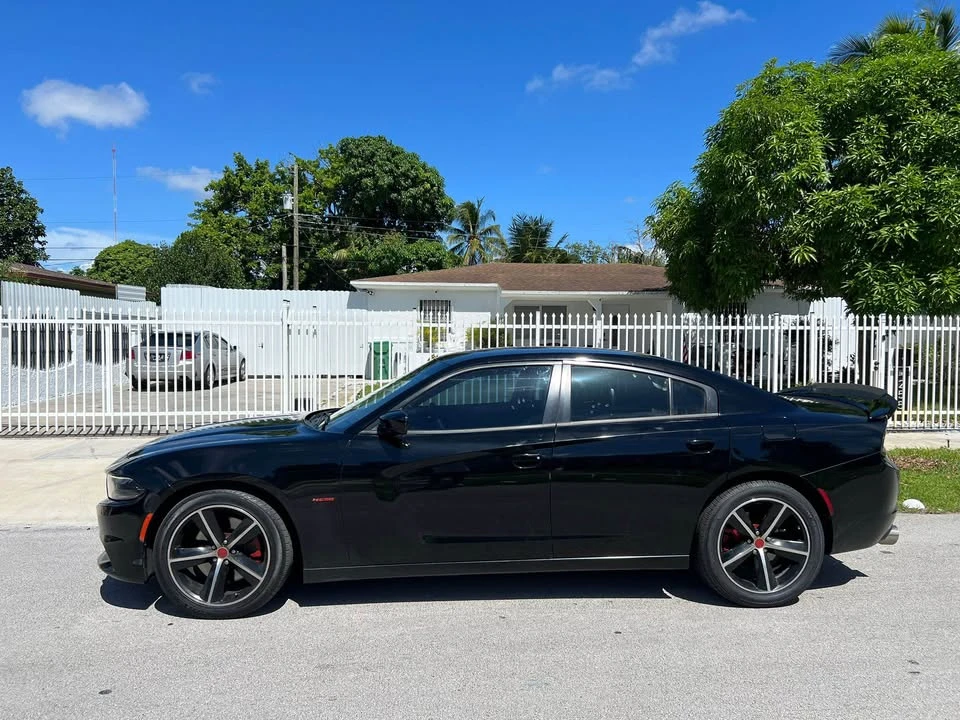 2017 Dodge Charger 7th Gen - Image 4 of 11