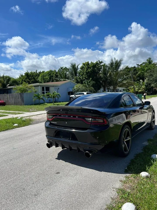 2017 Dodge Charger 7th Gen - Image 8 of 11