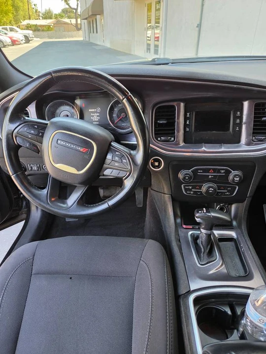 2017 Dodge Charger 7th Gen - Image 10 of 19