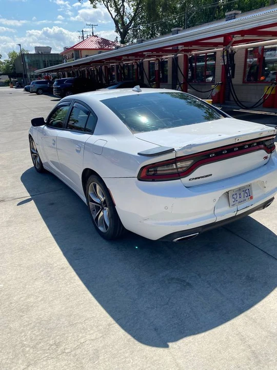 2017 Dodge Charger 7th Gen - Image 5 of 15