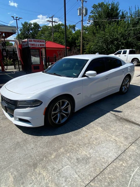 2017 Dodge Charger 7th Gen - Image 3 of 15