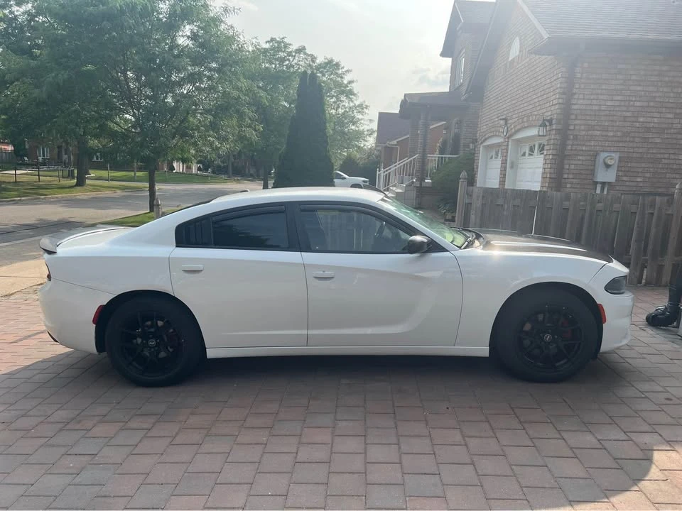 2017 Dodge Charger 7th Gen - Image 4 of 15