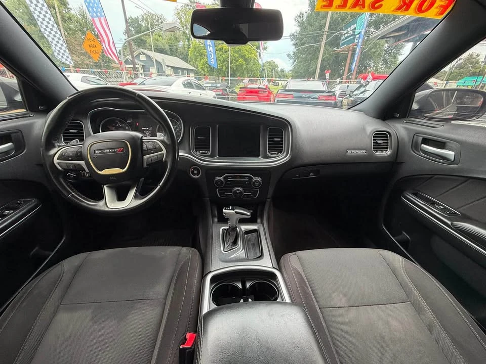 2017 Dodge Charger 7th Gen - Image 5 of 6