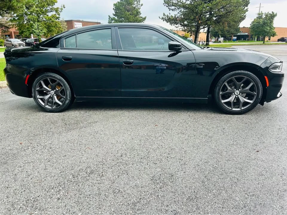 2017 Dodge Charger 7th Gen - Image 11 of 20