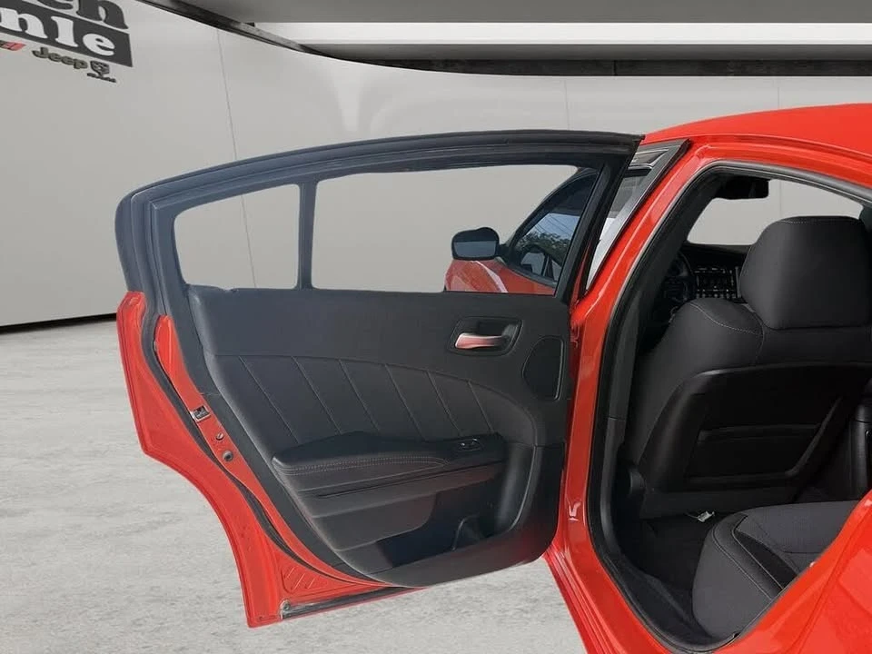 2017 Dodge Charger 7th Gen - Image 6 of 20
