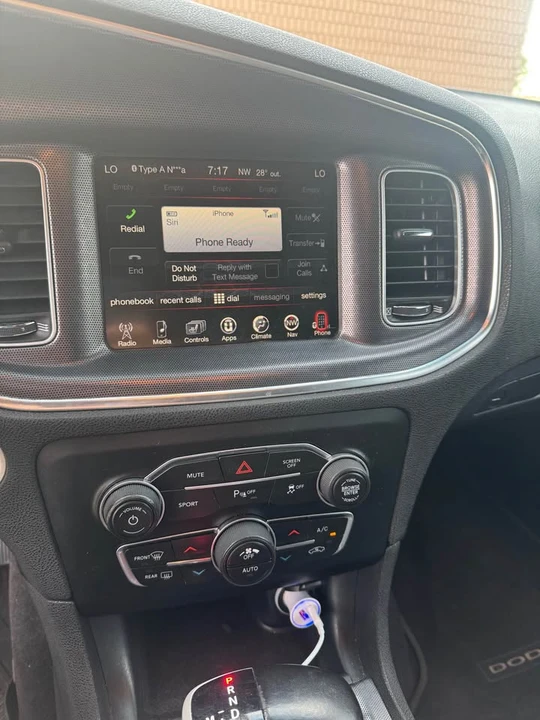 2017 Dodge Charger 7th Gen - Image 10 of 12