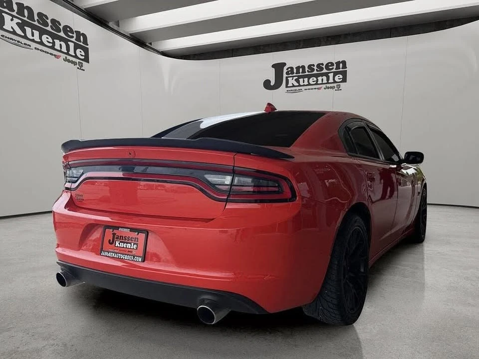 2017 Dodge Charger 7th Gen - Image 3 of 20