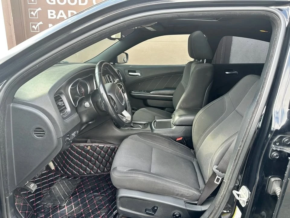 2017 Dodge Charger 7th Gen - Image 11 of 13
