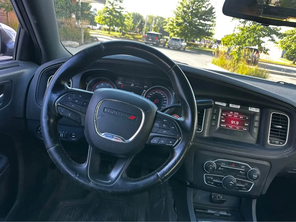 2017 Dodge Charger 7th Gen - Image 14 of 17
