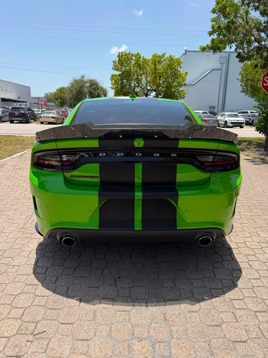 2017 Dodge Charger 7th Gen - Image 2 of 20