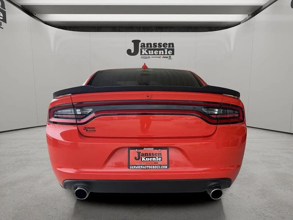 2017 Dodge Charger 7th Gen - Image 2 of 20