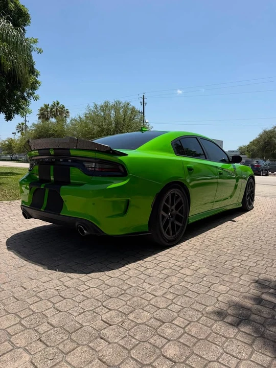 2017 Dodge Charger 7th Gen - Image 14 of 20