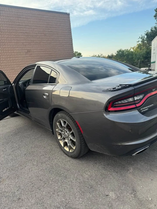 2017 Dodge Charger 7th Gen - Image 4 of 12