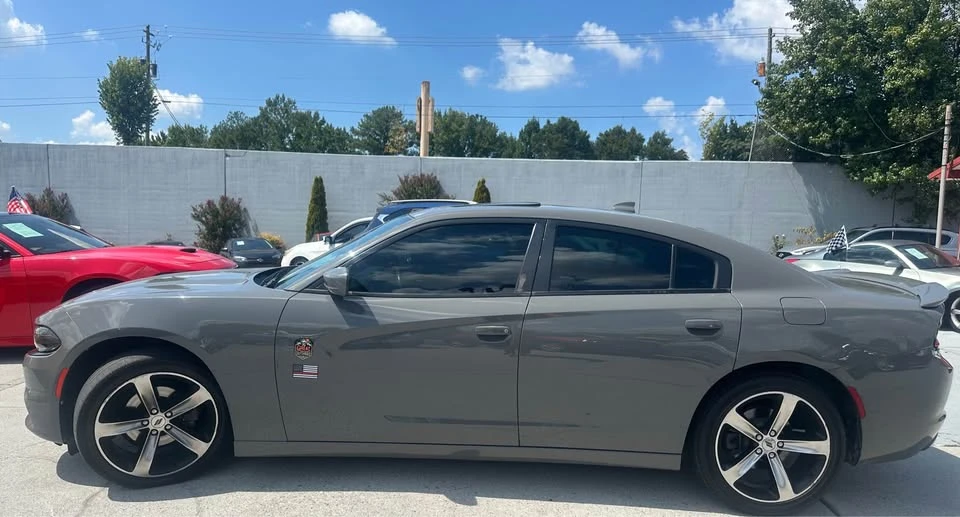 2017 Dodge Charger 7th Gen - Image 4 of 9
