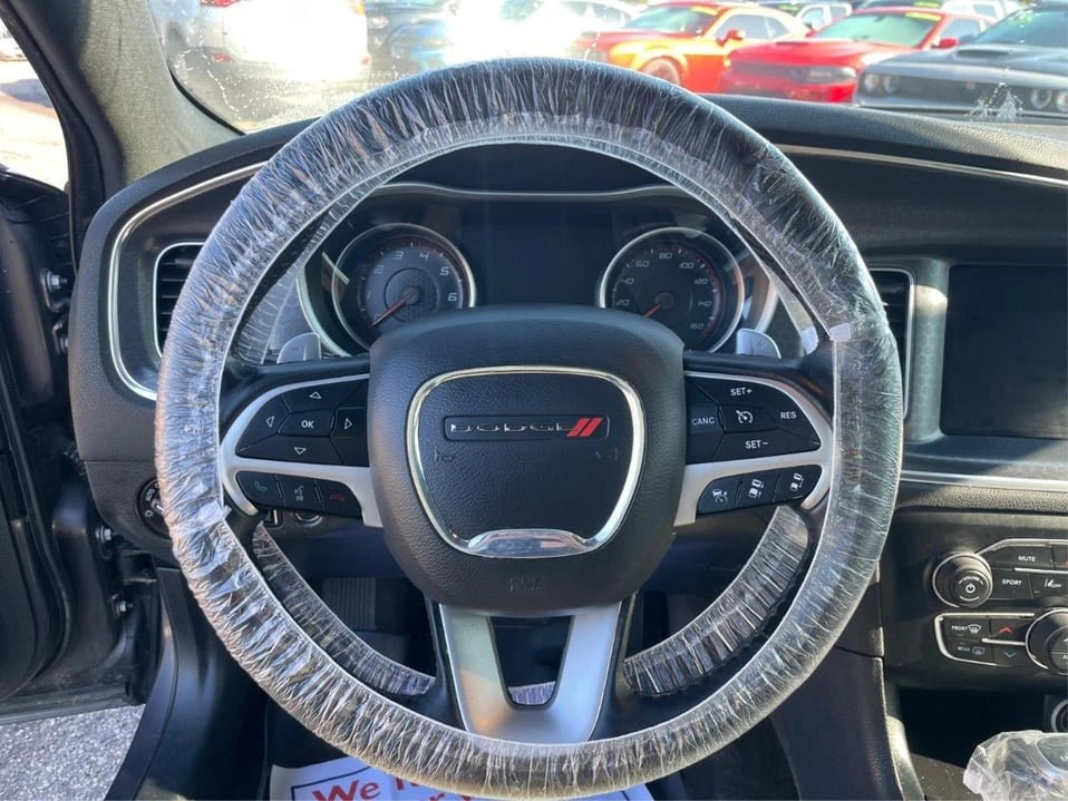 2017 Dodge Charger 7th Gen - Image 17 of 20
