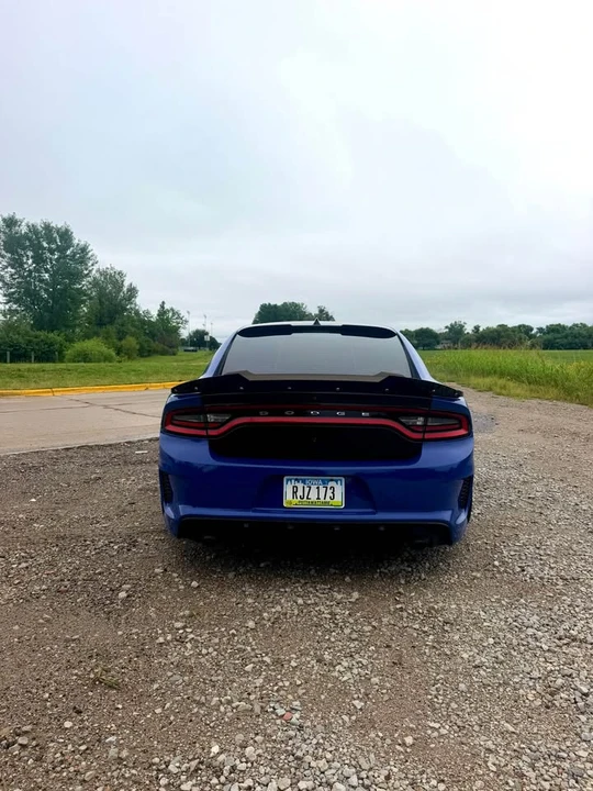 2017 Dodge Charger 7th Gen - Image 5 of 18