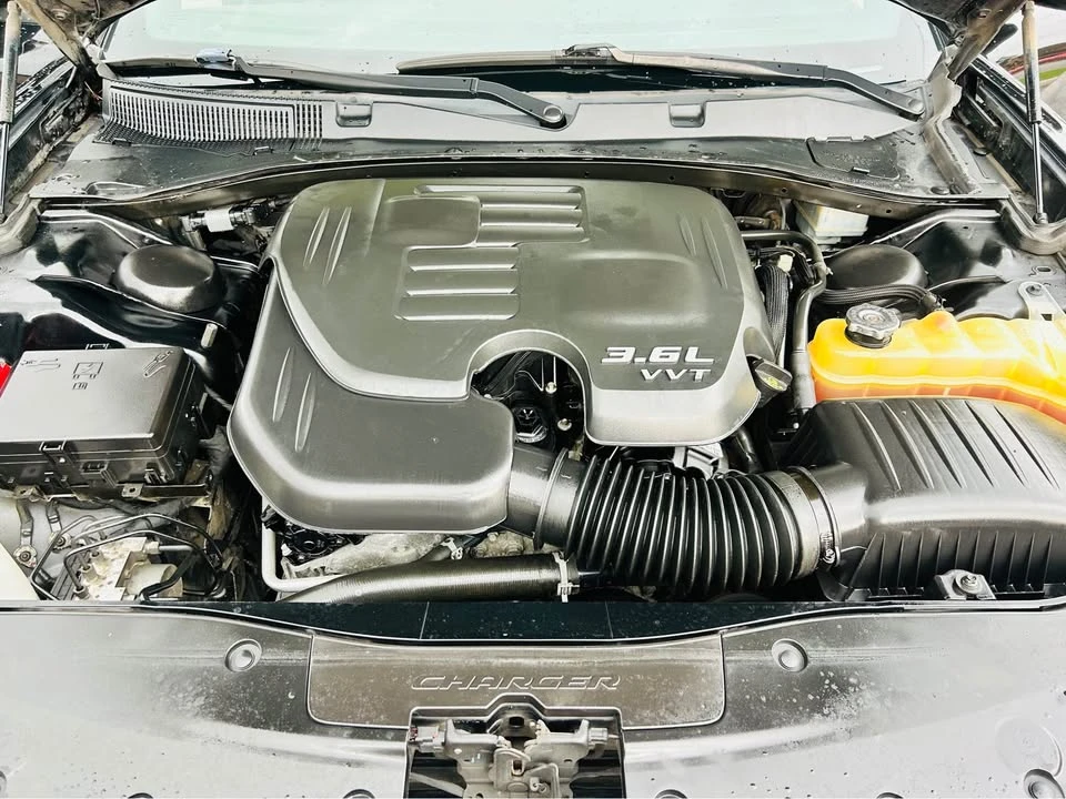 2017 Dodge Charger 7th Gen - Image 3 of 20
