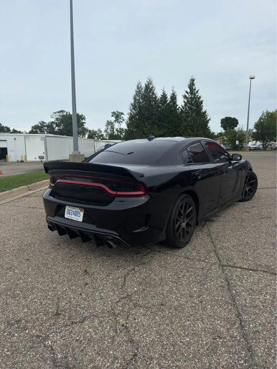 2017 Dodge Charger 7th Gen - Image 2 of 14