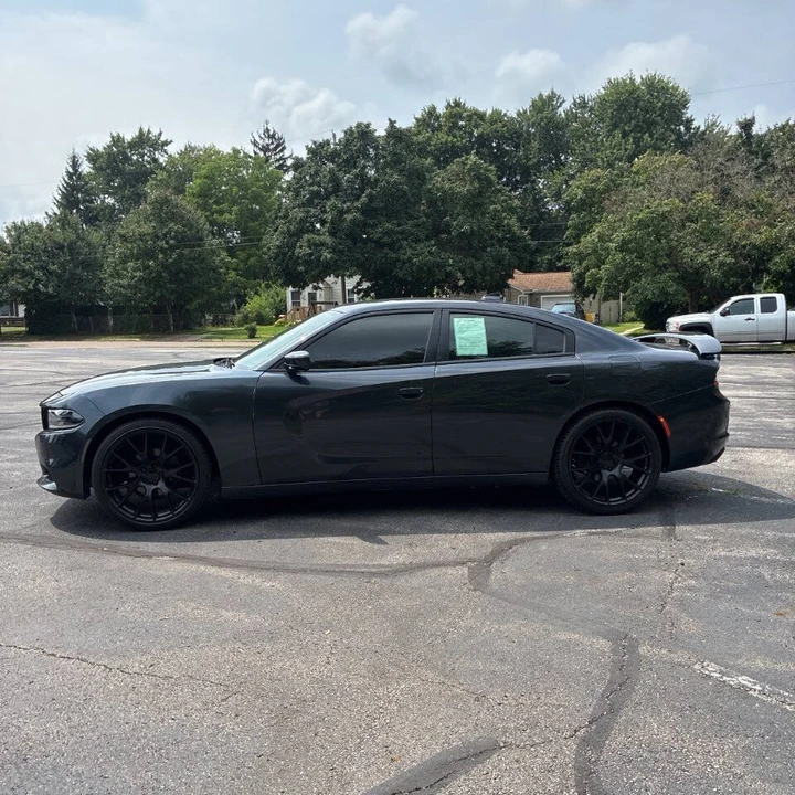 2017 Dodge Charger 7th Gen - Image 5 of 17
