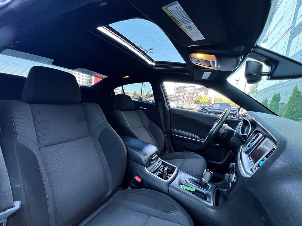 2017 Dodge Charger 7th Gen - Image 10 of 16