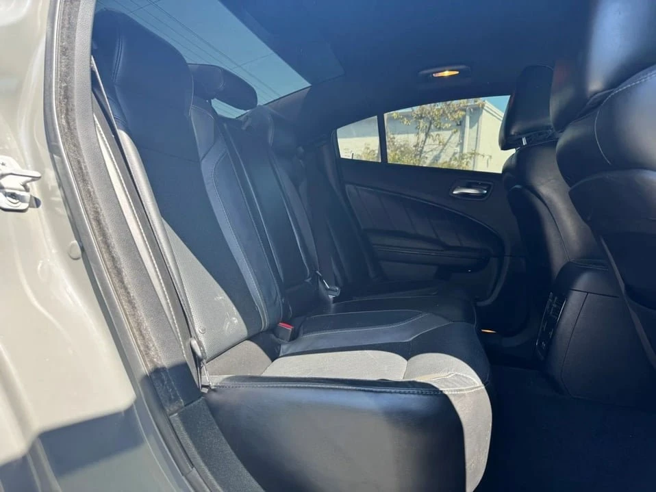 2017 Dodge Charger 7th Gen - Image 15 of 20