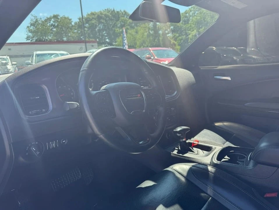 2017 Dodge Charger 7th Gen - Image 13 of 20