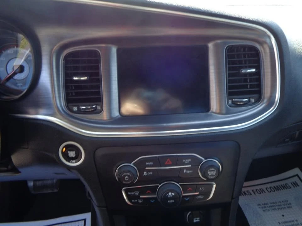 2017 Dodge Charger 7th Gen - Image 14 of 20