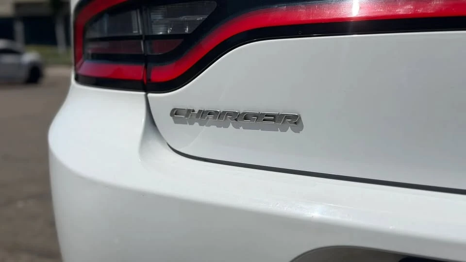 2017 Dodge Charger 7th Gen - Image 17 of 20