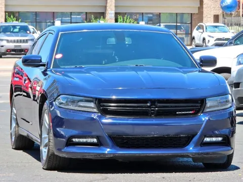 2017 Dodge Charger SXT