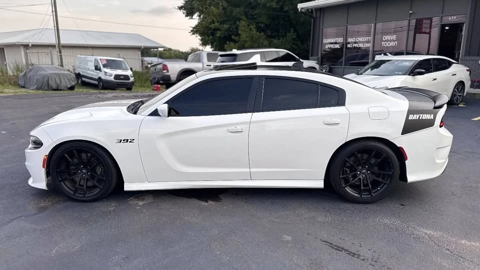 2017 Dodge Charger 7th Gen - Image 12 of 20