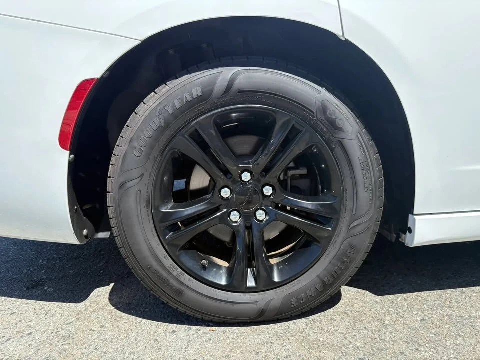 2017 Dodge Charger 7th Gen - Image 18 of 20